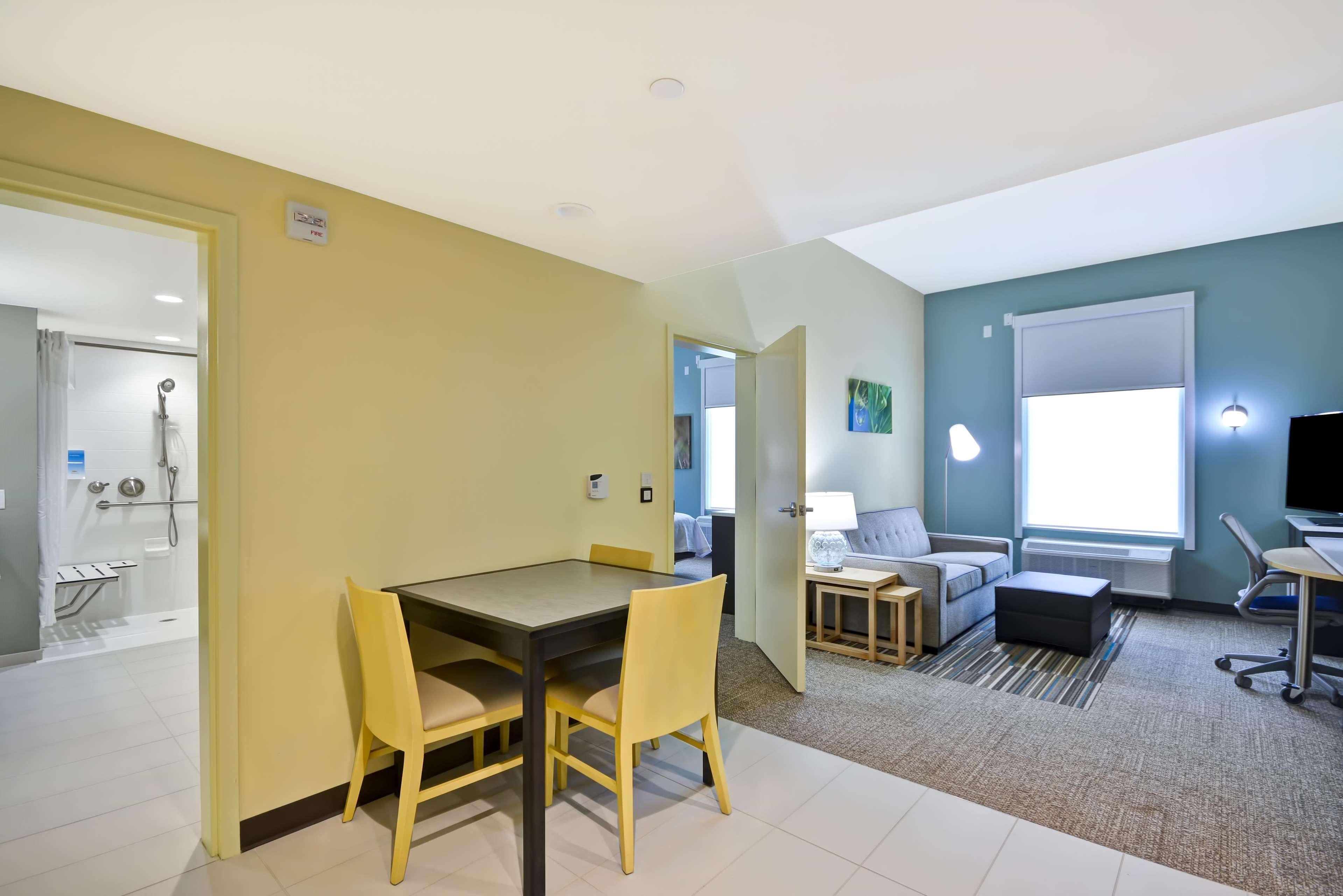 Home2 Suites By Hilton Maumee Toledo Екстериор снимка